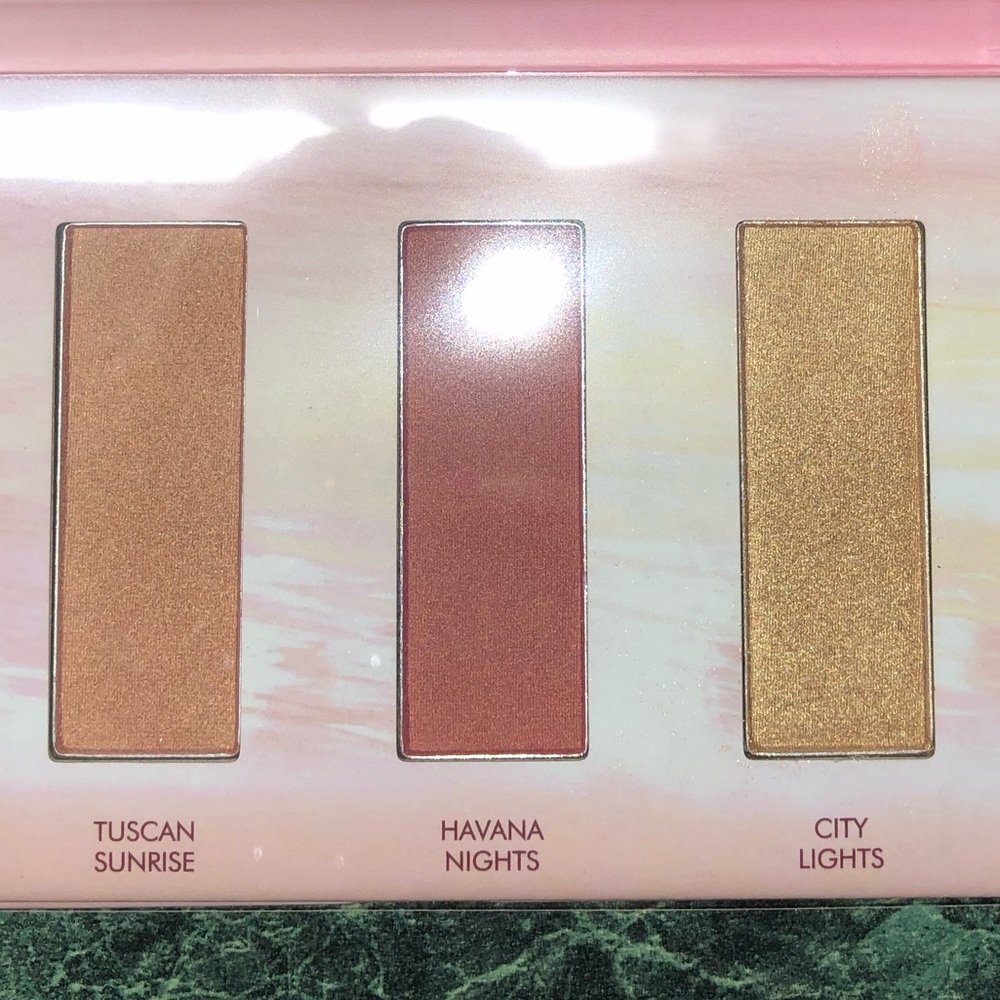 Wander Beauty Wanderess Dusk To Dawn